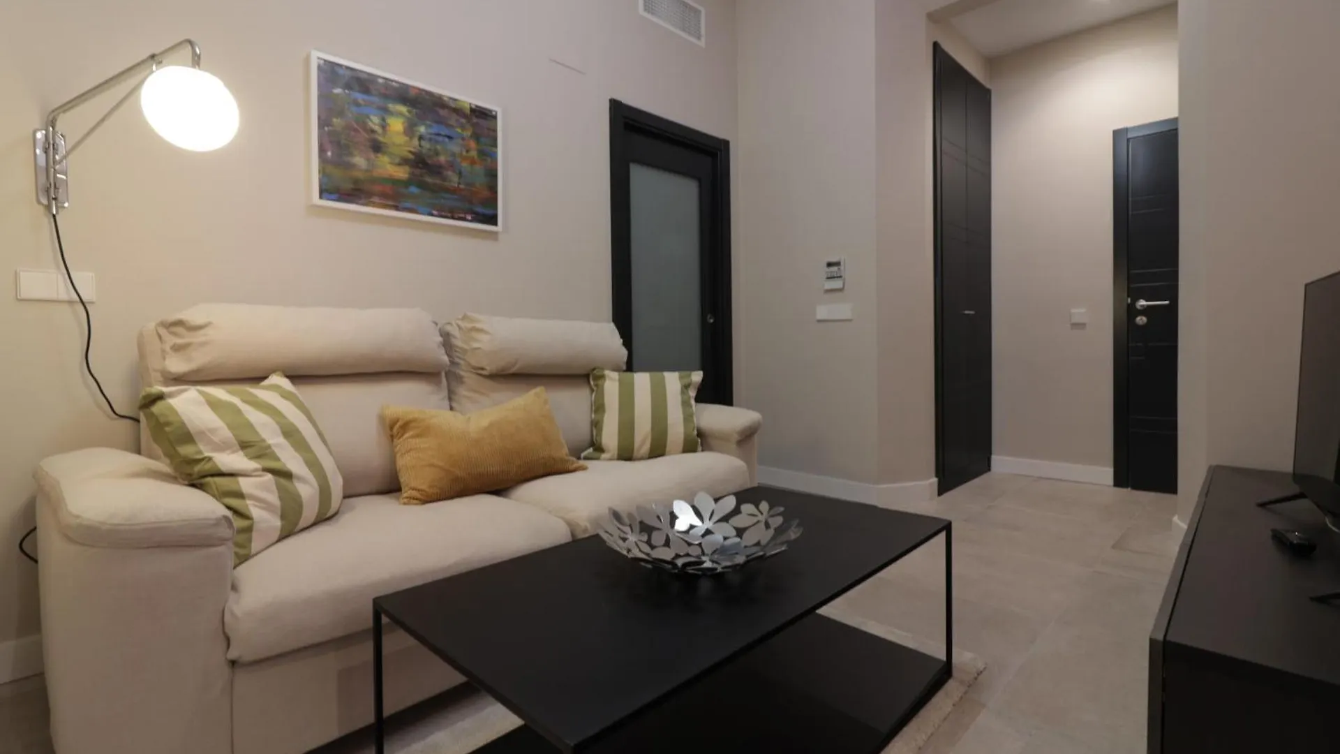 Grund Suites Gallery By Freshapartments Málaga 0*,  Spanien