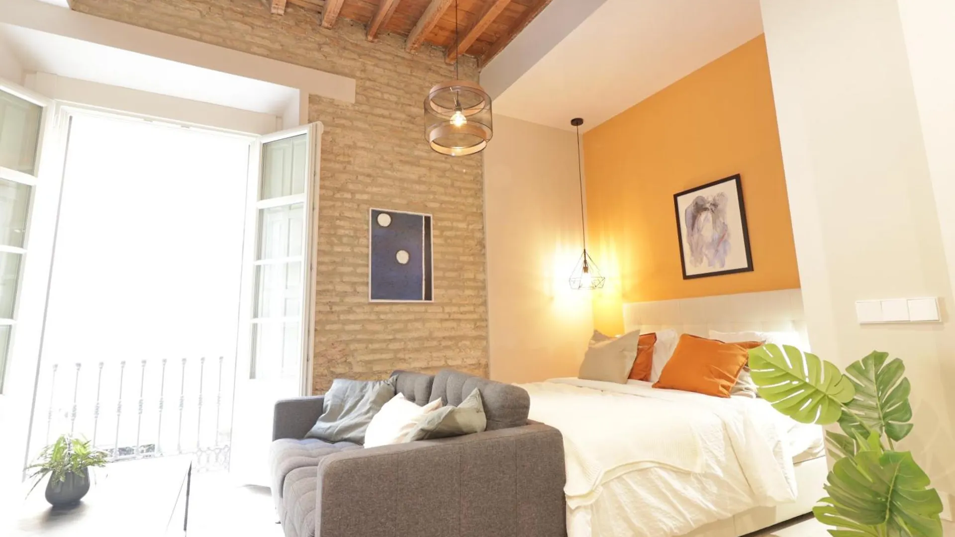 Grund Suites Gallery By Freshapartments Málaga Spanien