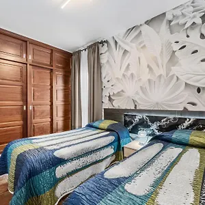 https://villa-saudade.in-canary-islands.com