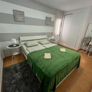 trendy-surfstyle-2-bedroom-apt.in-canary-islands.com/