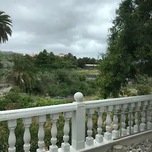 https://la-socorra-suite-adults-only.in-canary-islands.com