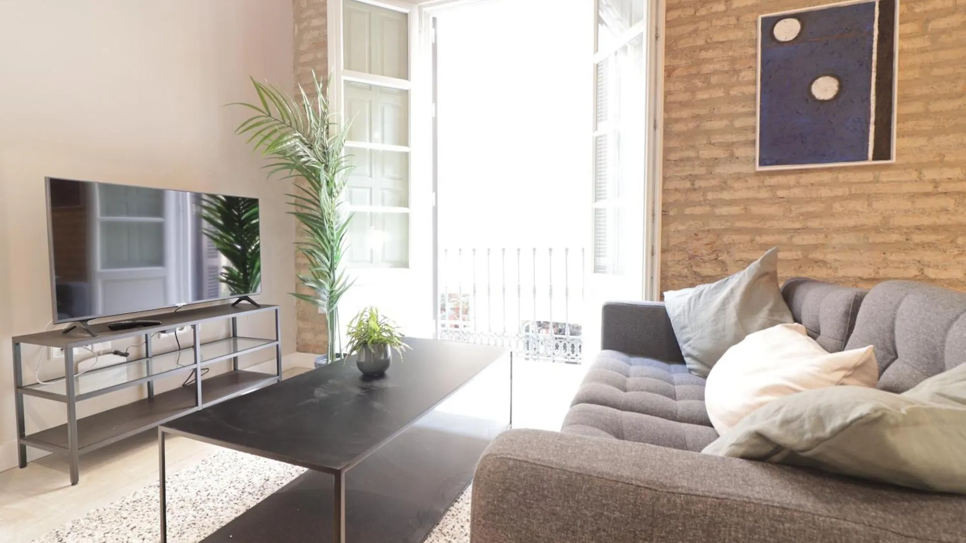 Apartment Grund Suites Gallery By Freshapartments Malaga Spain